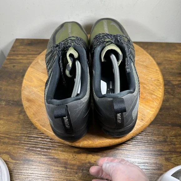 Nike Air Vapormax Utility Running Shoes AQ8810-201 Olive  display picture 1